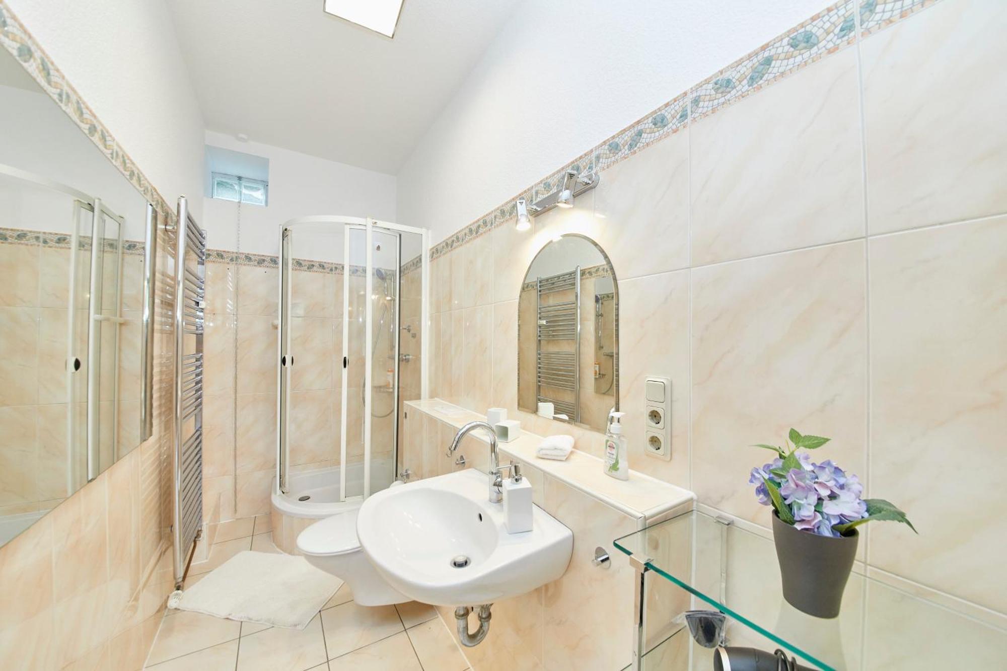 Moselblick Apartment Бернкастел-Кюс Екстериор снимка